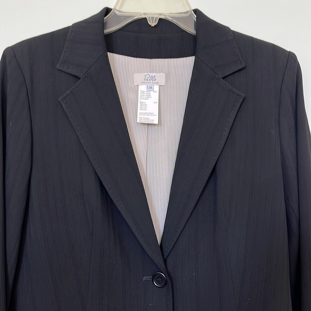 SALE! Pant Suite Size 38